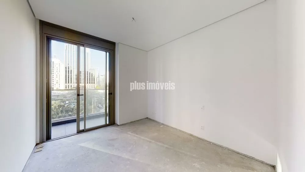 Apartamento à venda com 3 quartos, 244m² - Foto 7