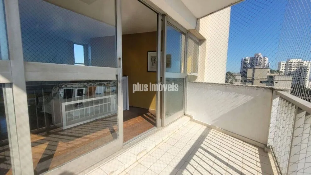 Apartamento, 4 quartos, 240 m² - Foto 1