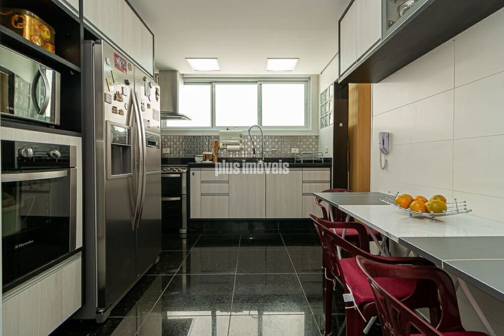 Apartamento, 3 quartos, 130 m² - Foto 2