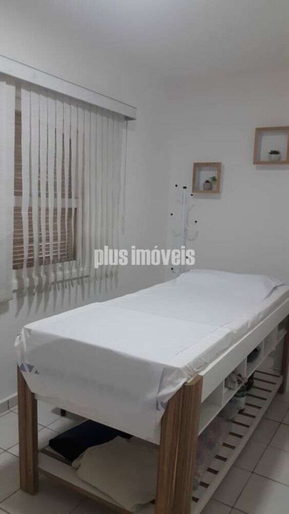Casa à venda com 3 quartos, 213m² - Foto 12