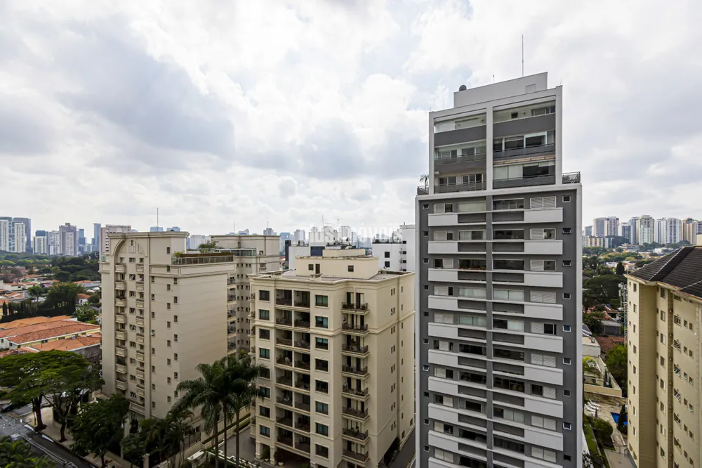 Apartamento, 3 quartos, 210 m² - Foto 2