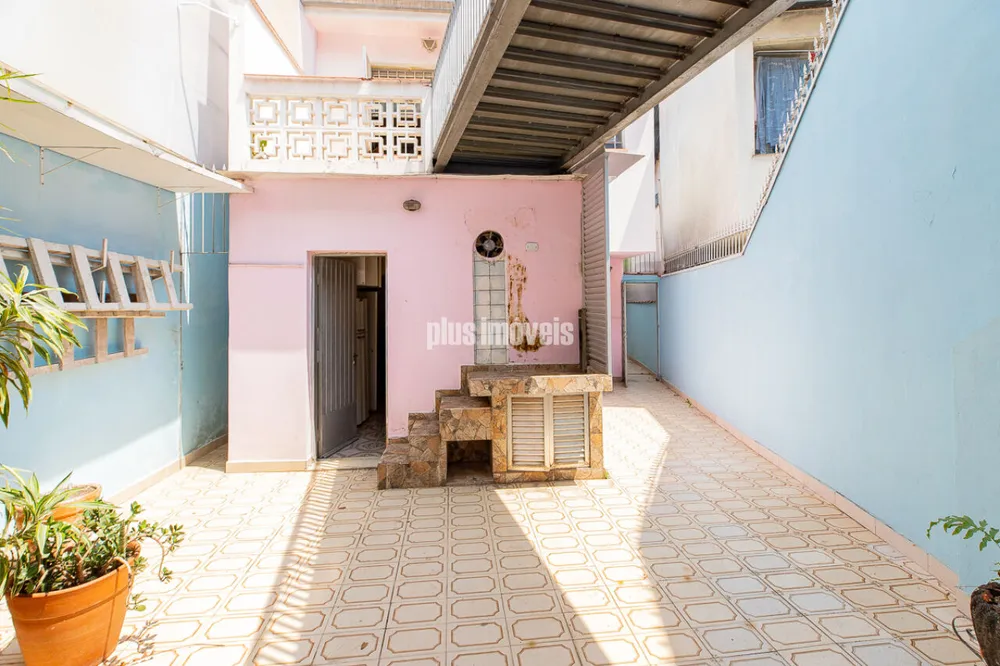 Casa, 3 quartos, 232 m² - Foto 1