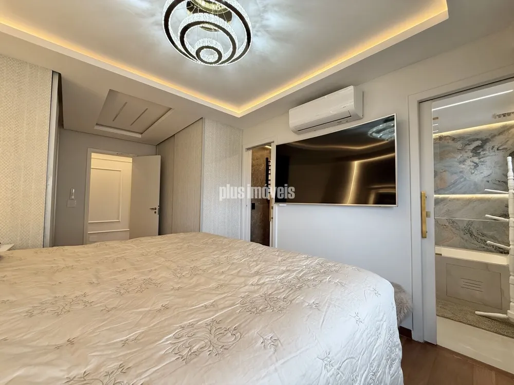 Apartamento, 4 quartos, 212 m² - Foto 1