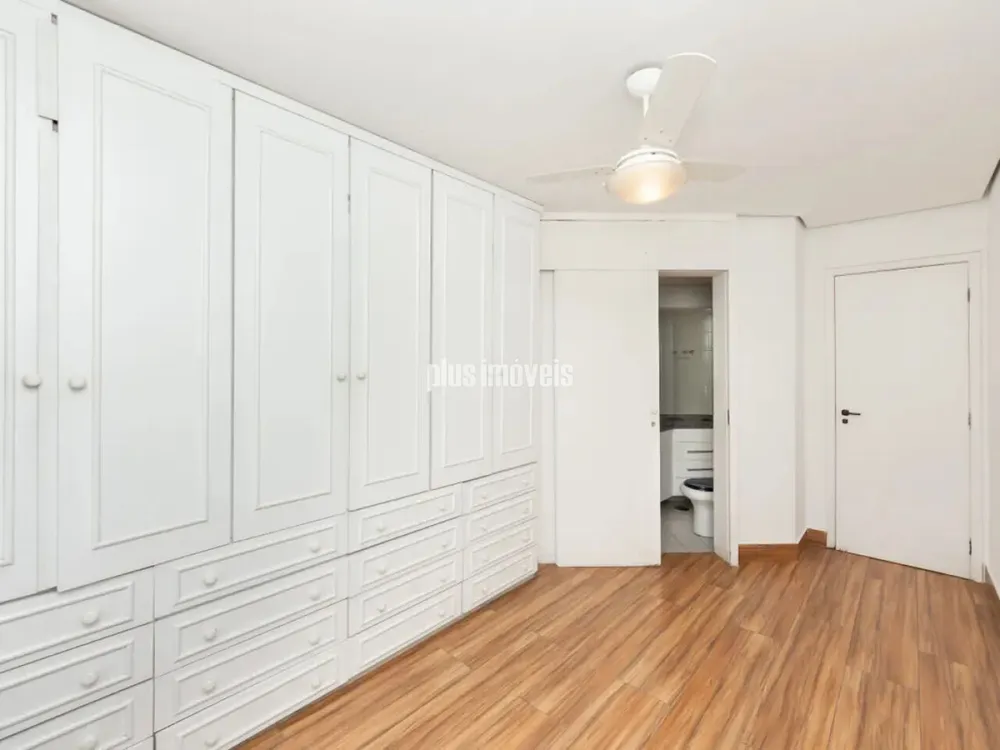 Apartamento, 3 quartos, 193 m² - Foto 1