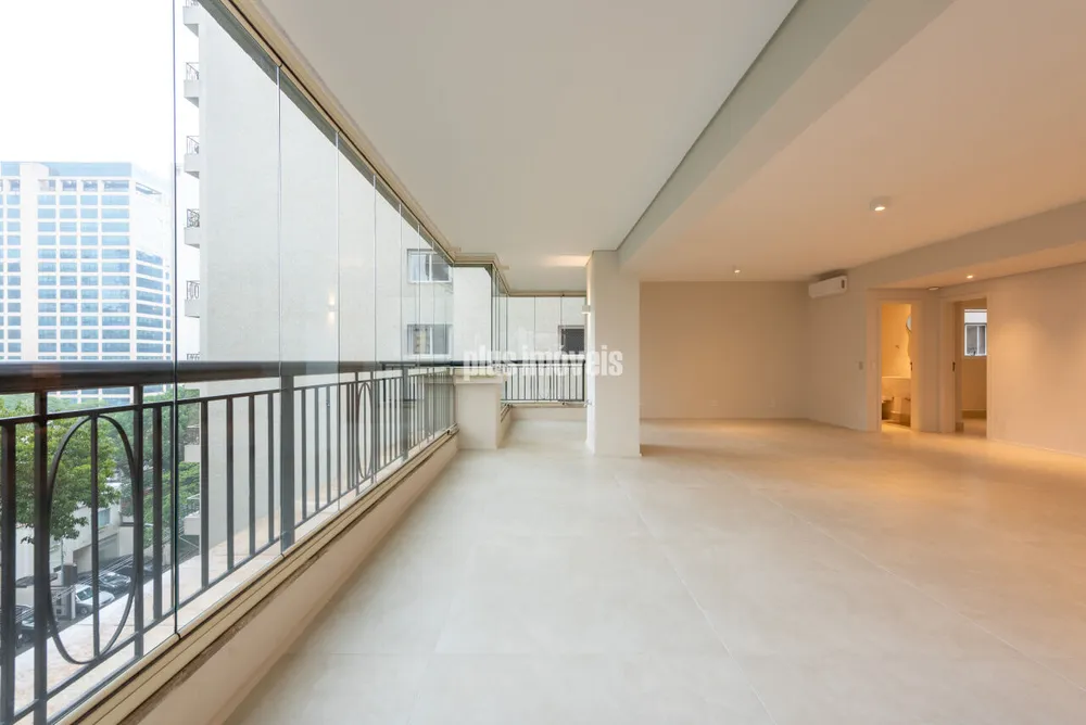 Apartamento, 3 quartos, 230 m² - Foto 3
