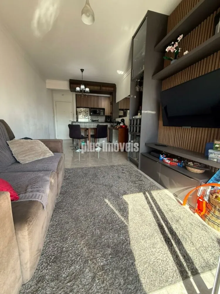 Apartamento, 3 quartos, 76 m² - Foto 2