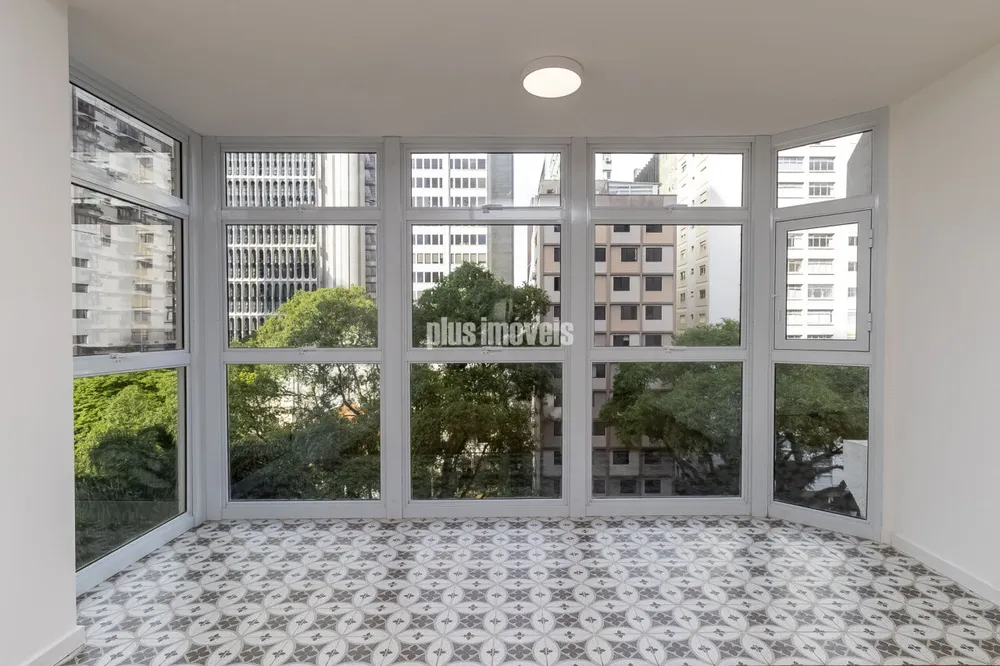 Apartamento, 3 quartos, 141 m² - Foto 1
