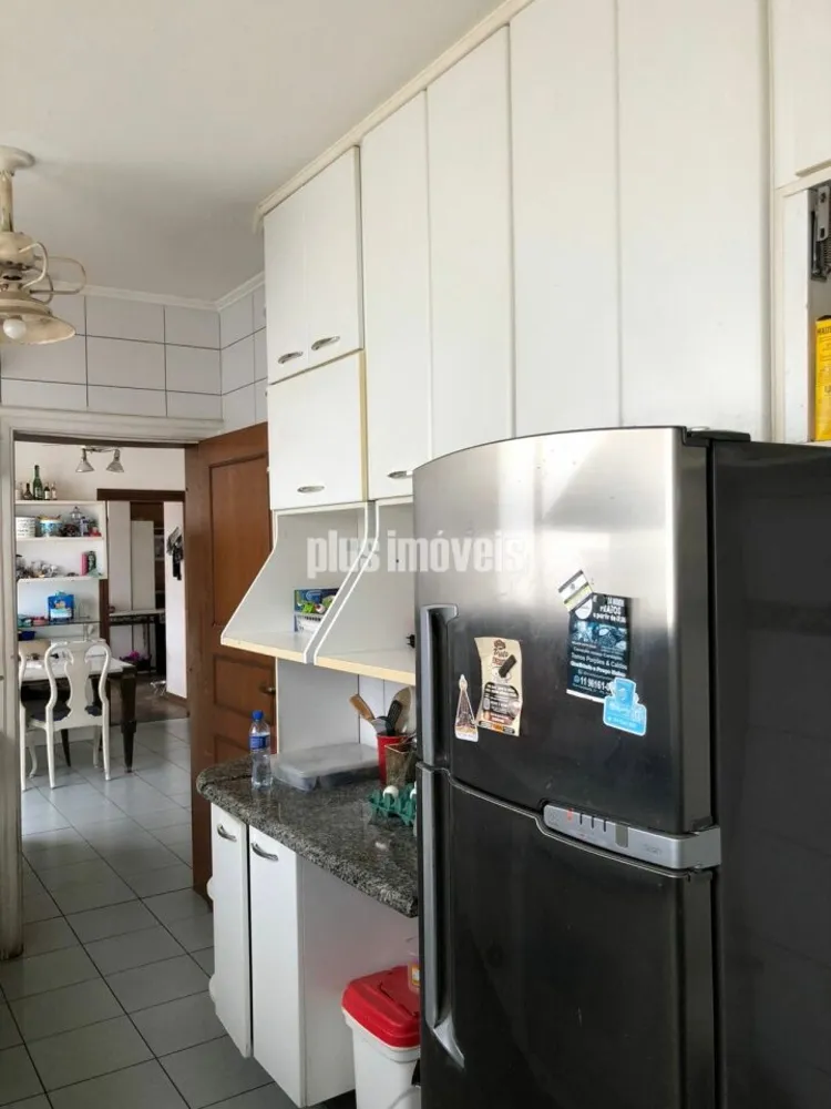 Apartamento, 3 quartos, 257 m² - Foto 2