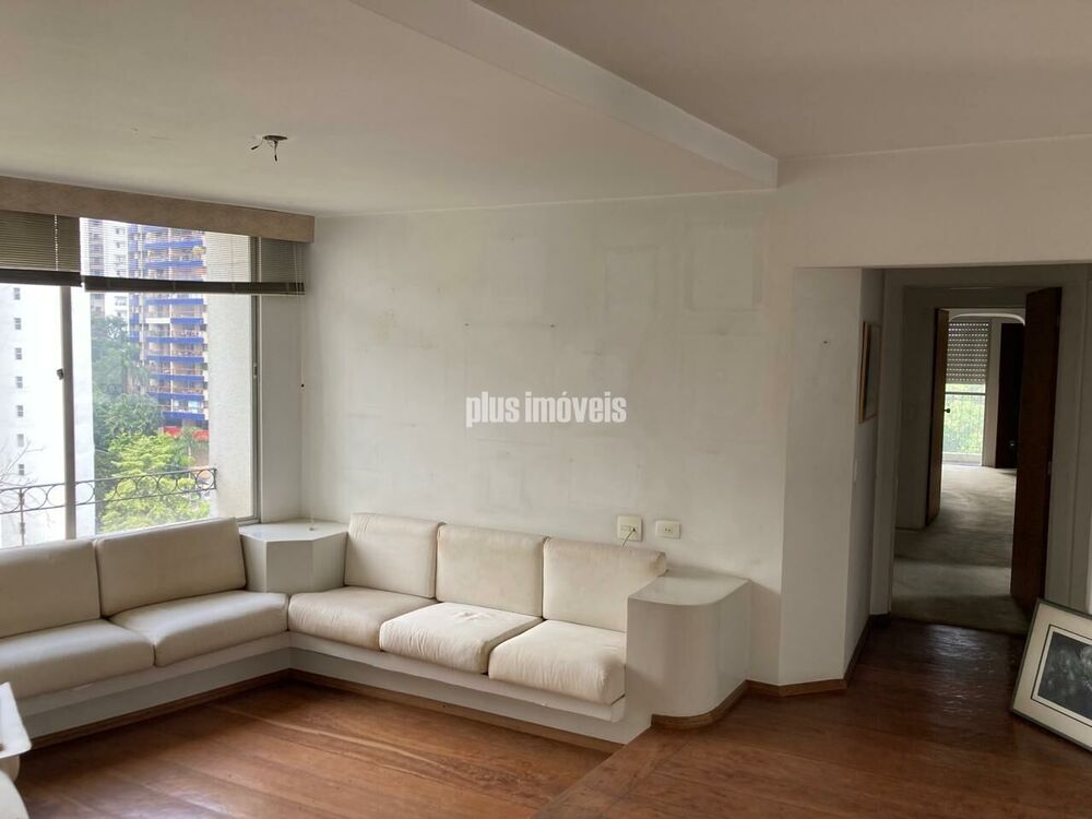 Apartamento à venda com 3 quartos, 126m² - Foto 1