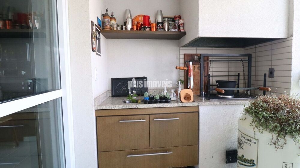 Apartamento à venda com 3 quartos, 177m² - Foto 4