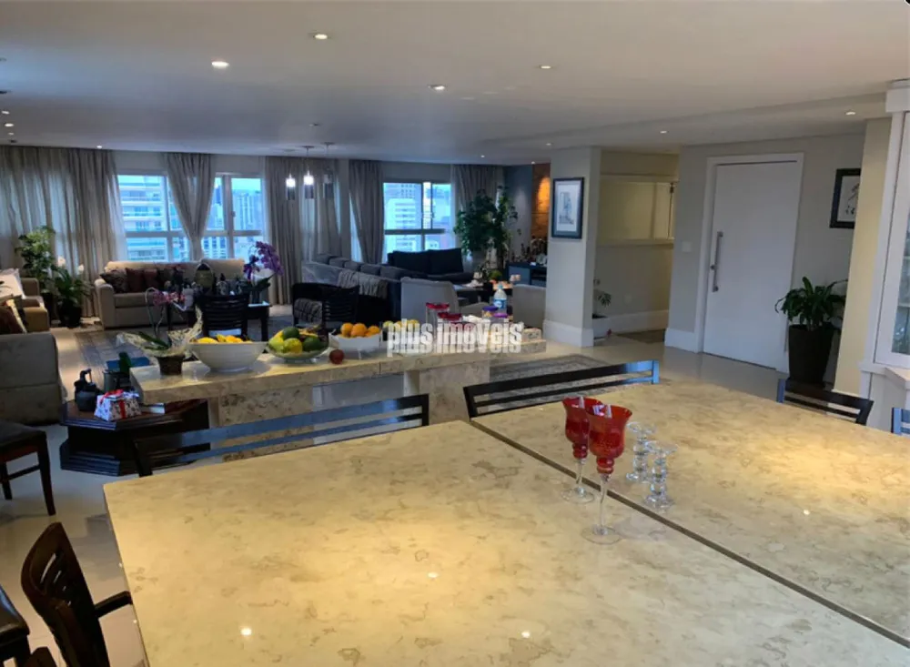 Apartamento, 3 quartos, 268 m² - Foto 1