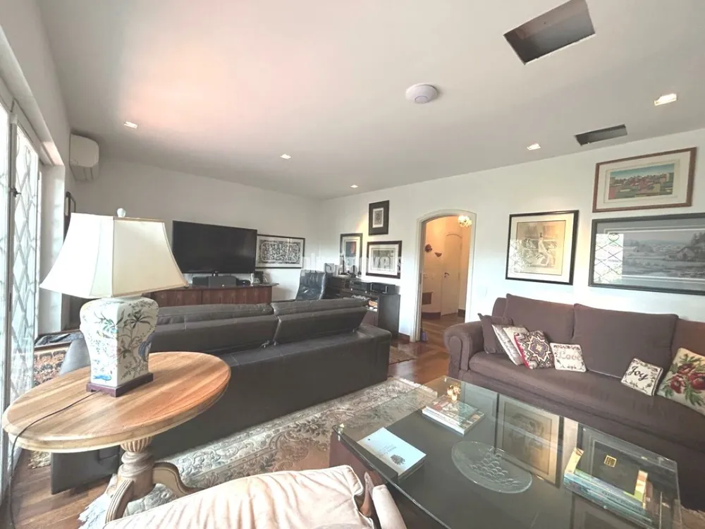 Casa, 4 quartos, 247 m² - Foto 4