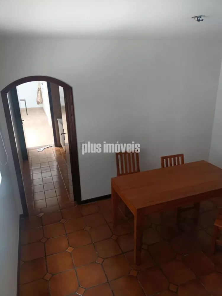 Casa à venda com 3 quartos, 170m² - Foto 3