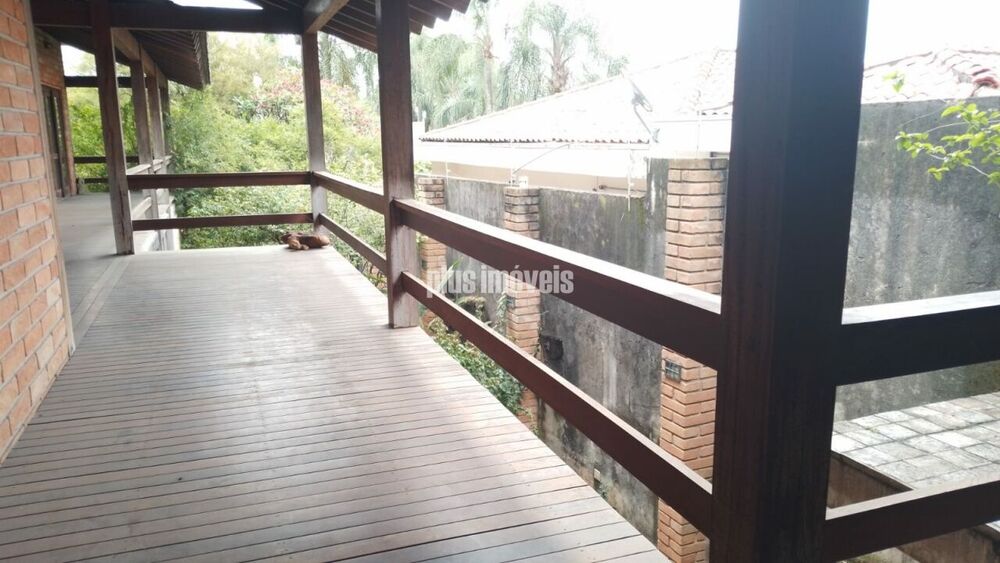 Casa, 4 quartos, 550 m² - Foto 1