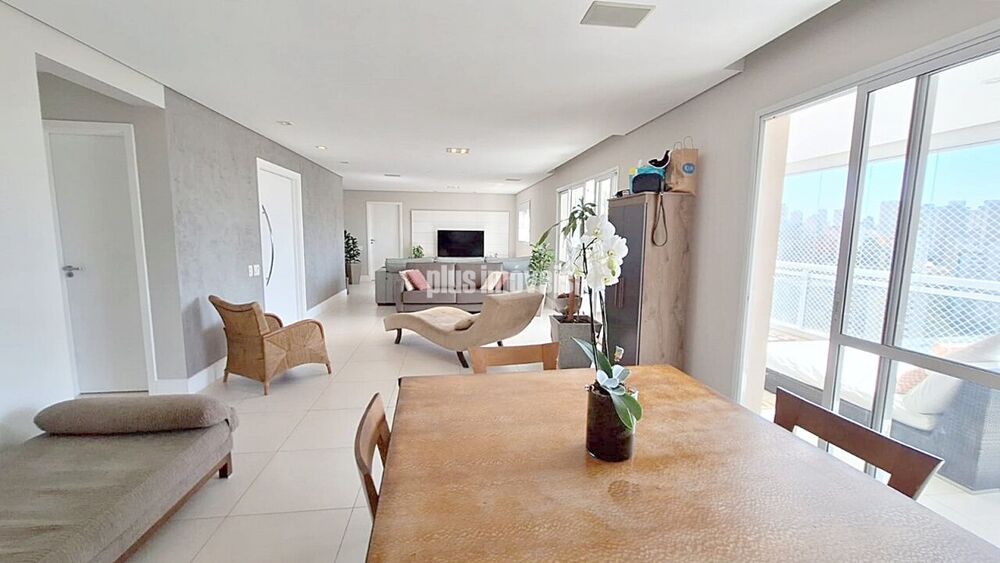 Apartamento, 3 quartos, 200 m² - Foto 2