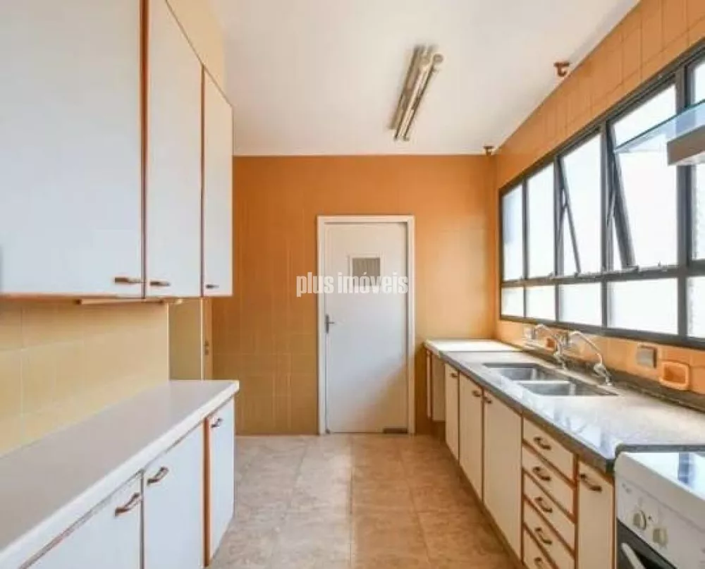Apartamento, 3 quartos, 256 m² - Foto 1