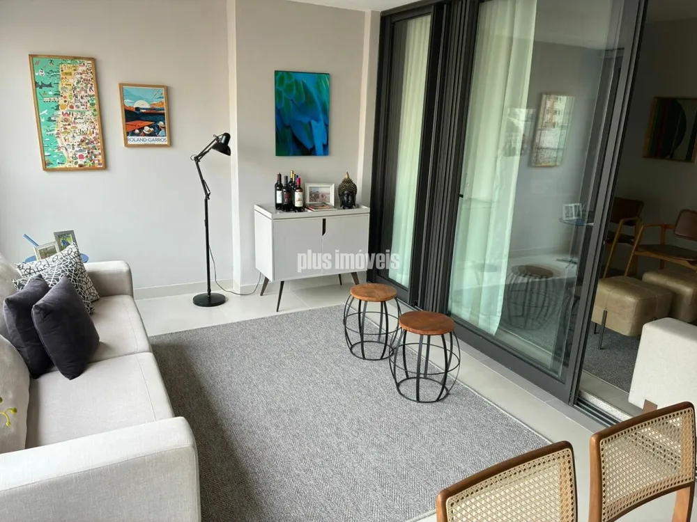 Apartamento, 3 quartos, 140 m² - Foto 2