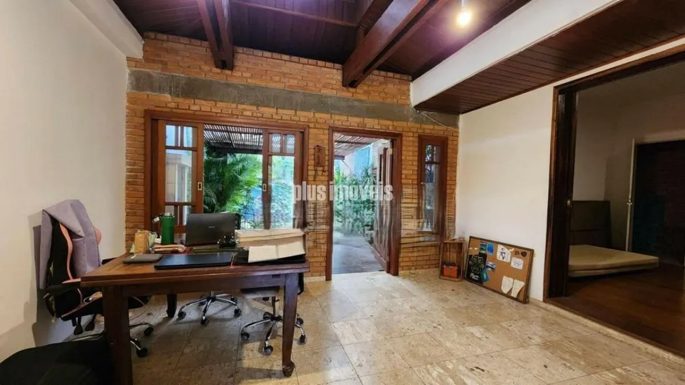 Casa, 3 quartos, 200 m² - Foto 6