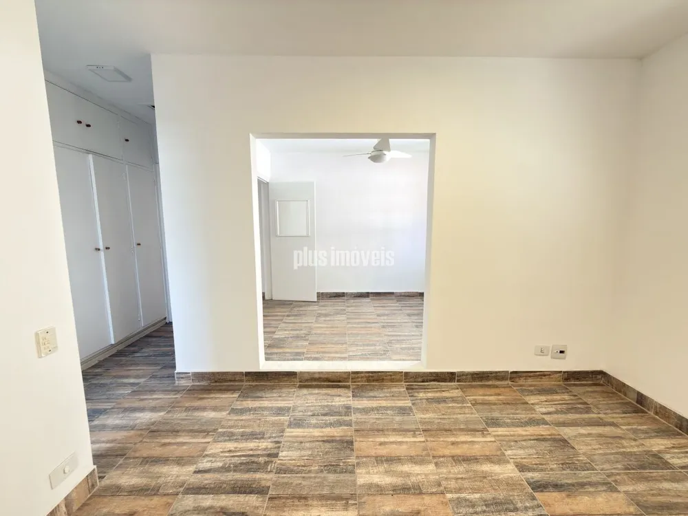 Casa, 6 quartos, 219 m² - Foto 2