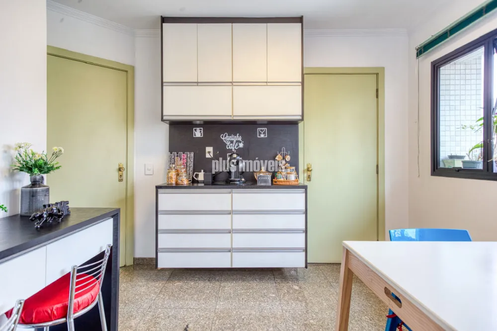 Apartamento, 4 quartos, 236 m² - Foto 4