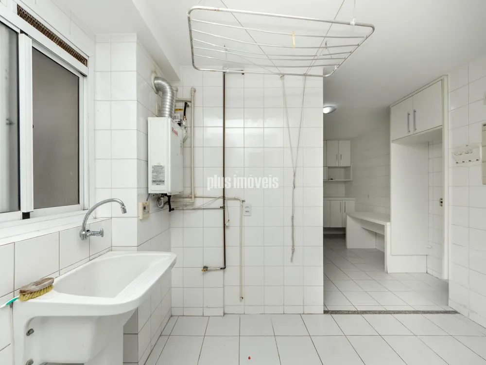 Apartamento, 3 quartos, 272 m² - Foto 2
