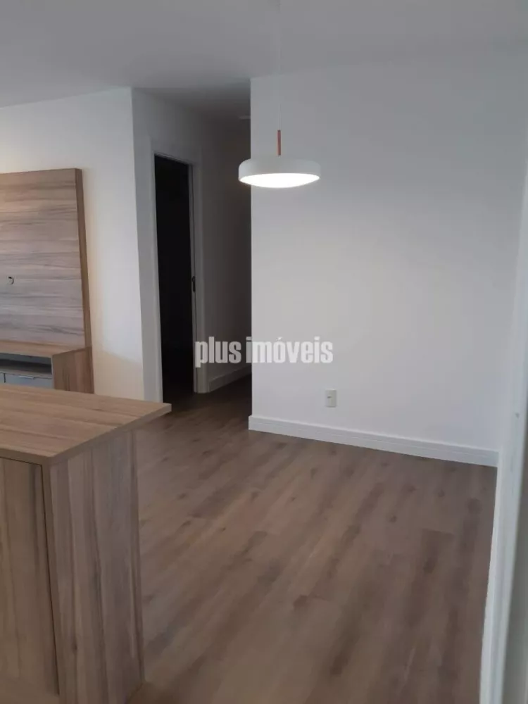 Apartamento à venda com 2 quartos, 68m² - Foto 3