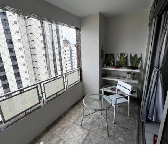 Apartamento à venda com 4 quartos, 170m² - Foto 1