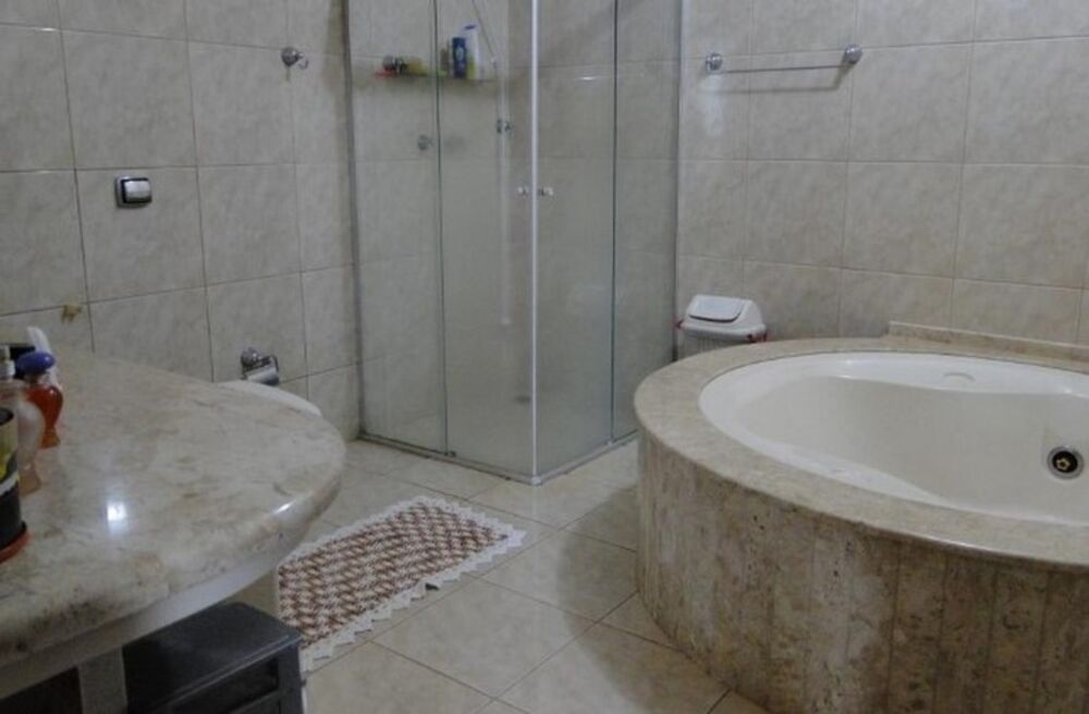 Casa à venda e aluguel com 5 quartos, 390m² - Foto 21