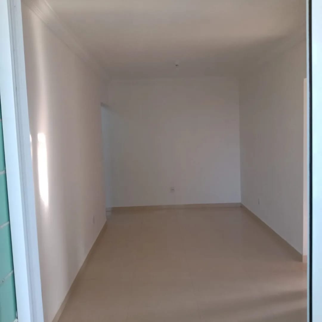 Apartamento à venda com 2 quartos, 84m² - Foto 4