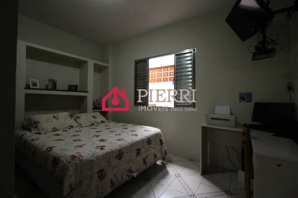 Casa, 3 quartos, 230 m² - Foto 3