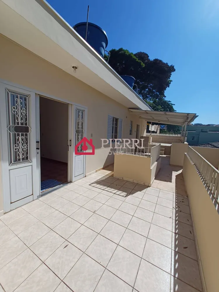 Casa, 5 quartos, 220 m² - Foto 1