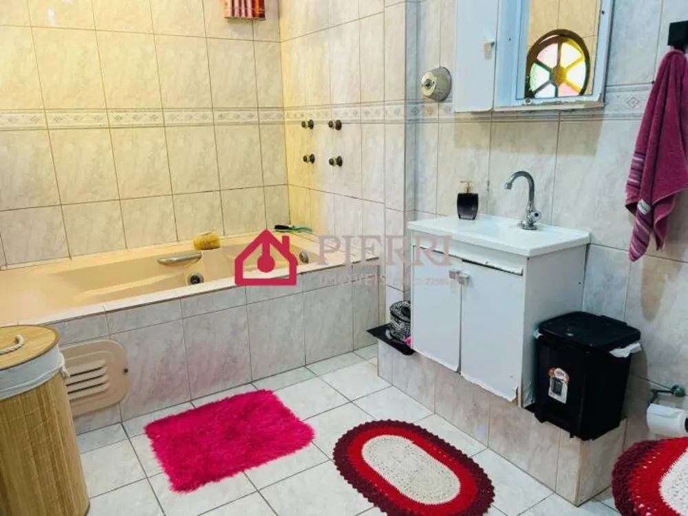 Casa, 3 quartos, 200 m² - Foto 4