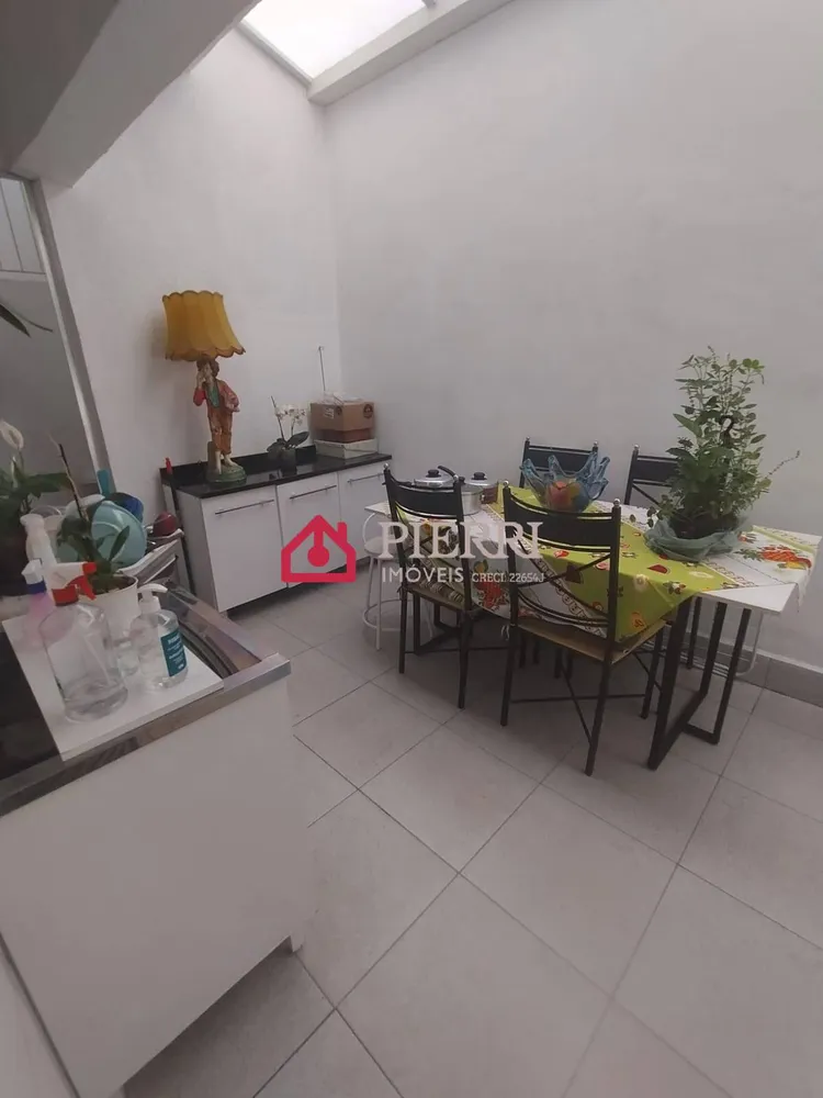 Casa, 3 quartos, 251 m² - Foto 6