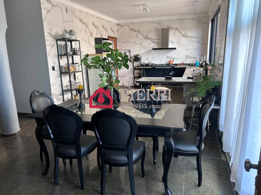 Casa, 3 quartos, 300 m² - Foto 2