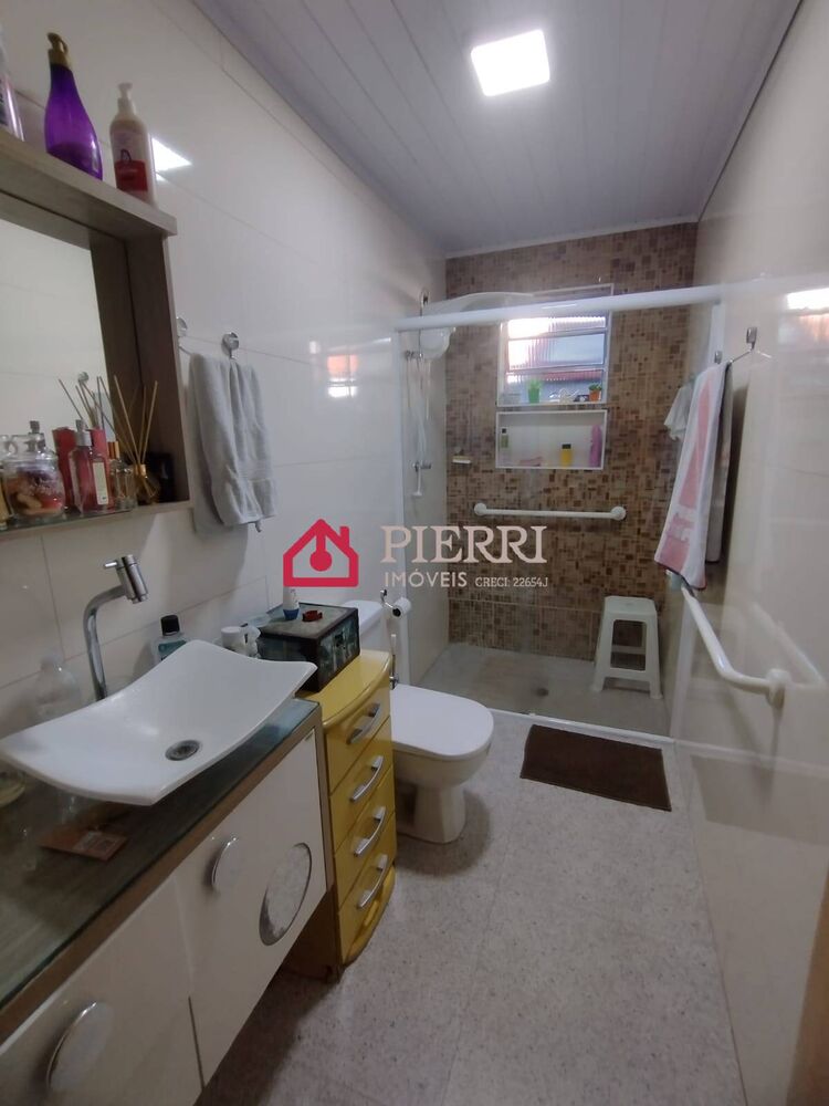 Sobrado, 5 quartos, 200 m² - Foto 2