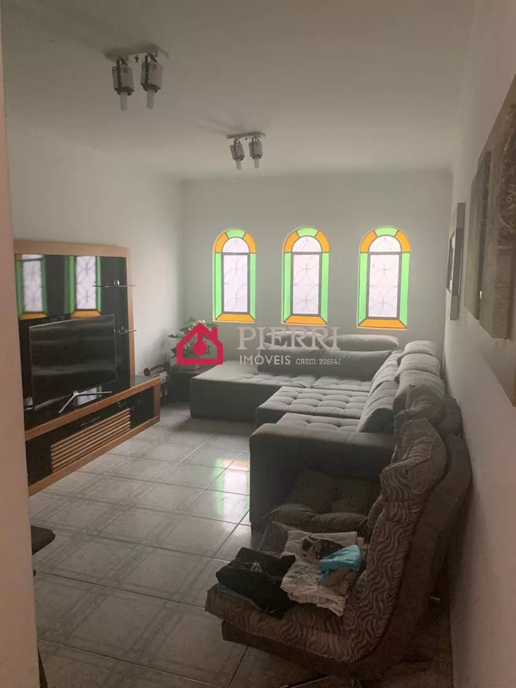 Sobrado à venda com 3 quartos, 210m² - Foto 3