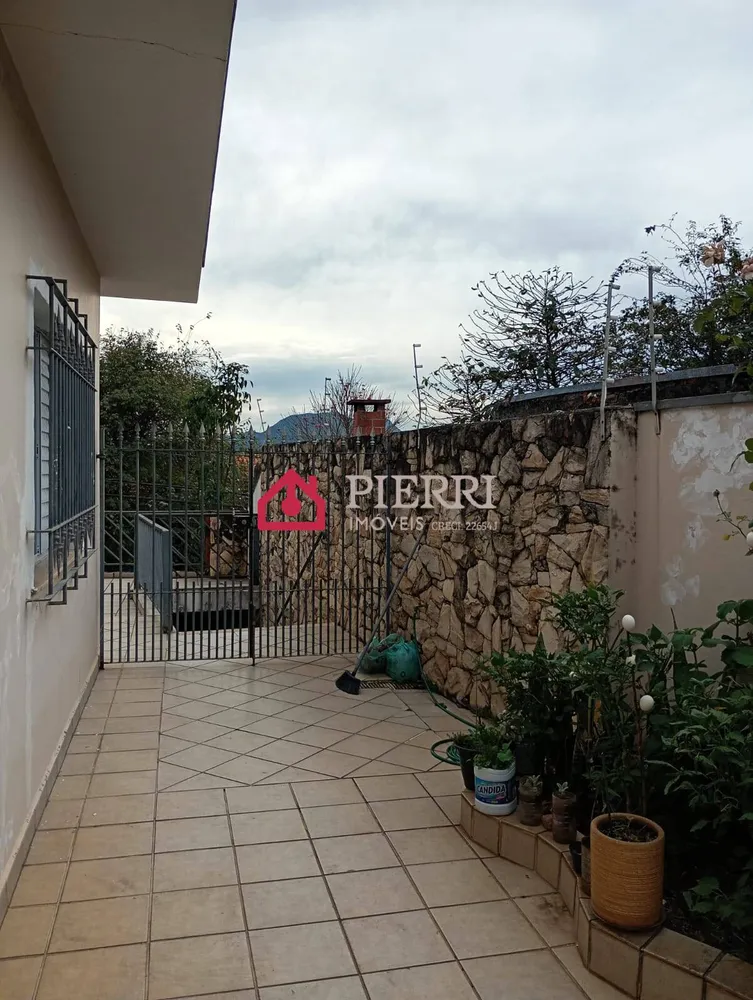 Casa, 6 quartos, 280 m² - Foto 1