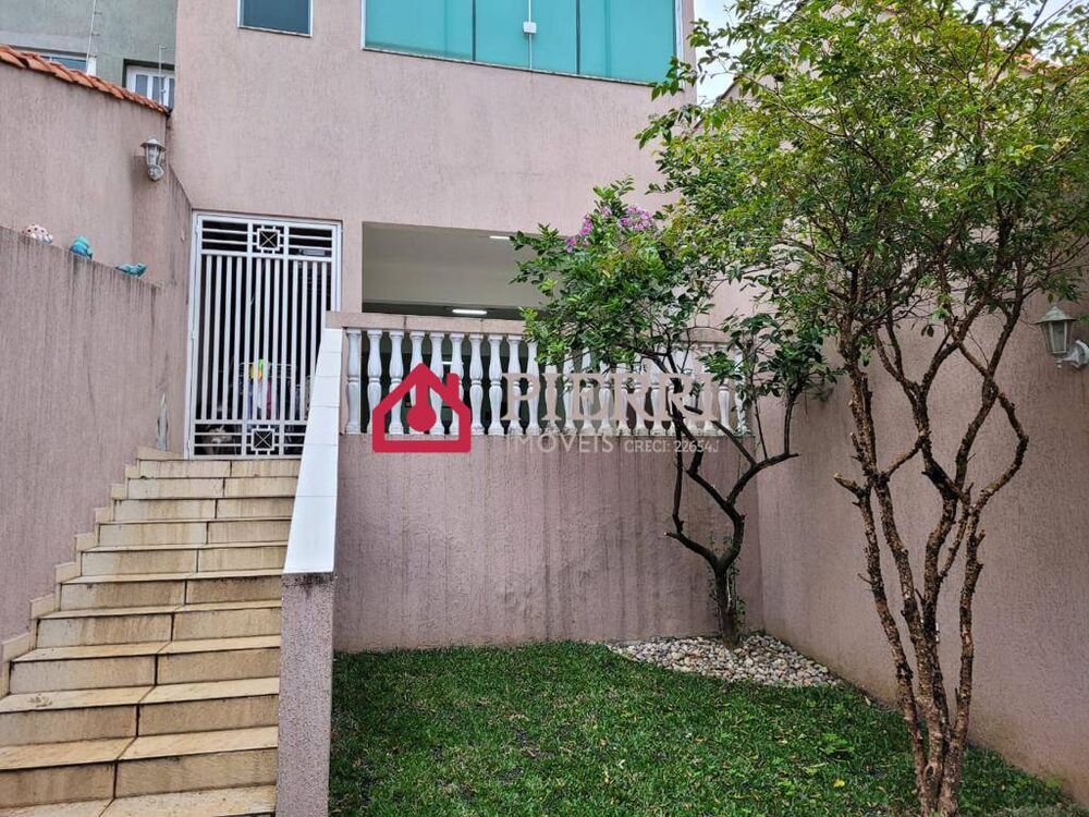 Sobrado, 3 quartos, 390 m² - Foto 1