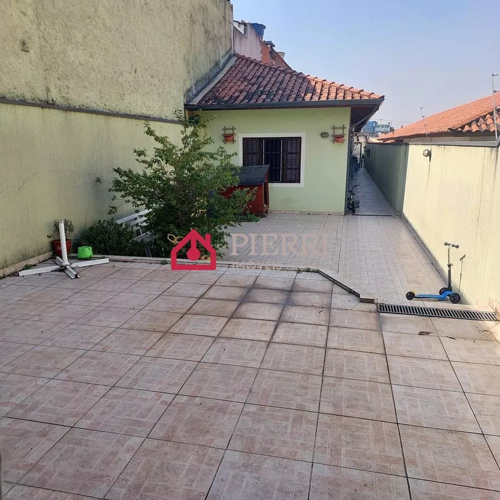 Casa à venda com 3 quartos, 303m² - Foto 2