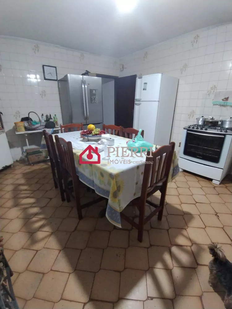 Sobrado à venda com 4 quartos, 185m² - Foto 4