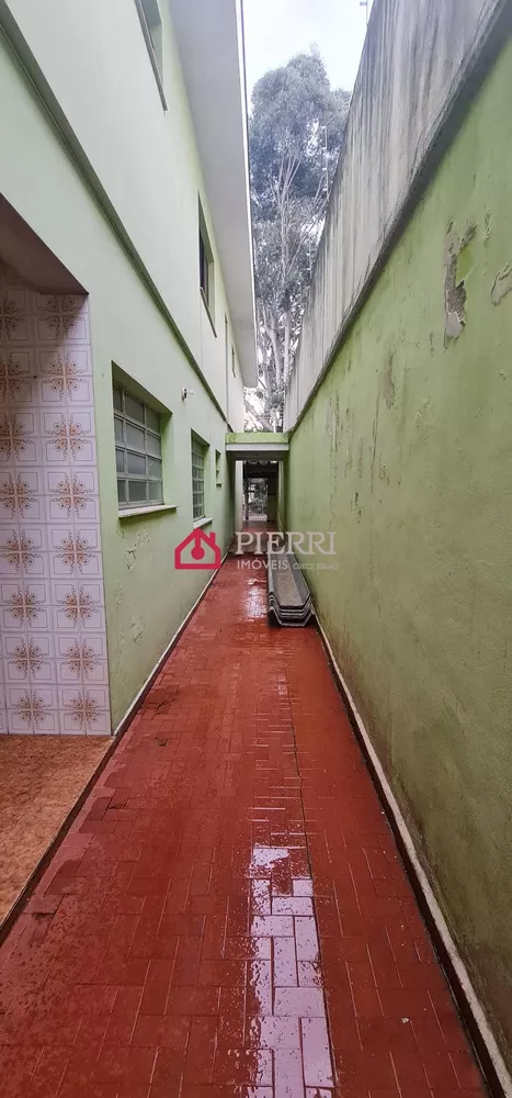 Sobrado à venda com 3 quartos, 150m² - Foto 2