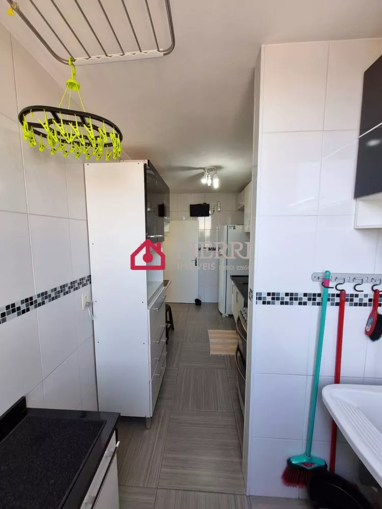 Apartamento à venda com 2 quartos, 63m² - Foto 4