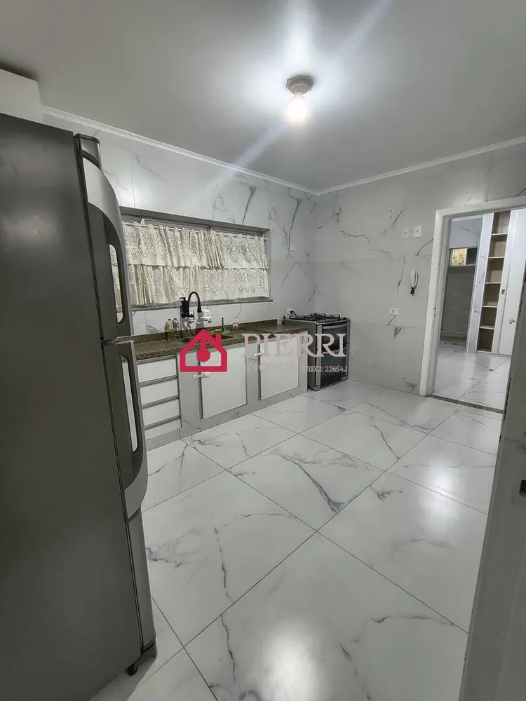 Sobrado, 3 quartos, 309 m² - Foto 2