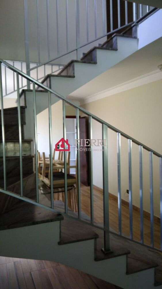 Sobrado, 3 quartos, 265 m² - Foto 2