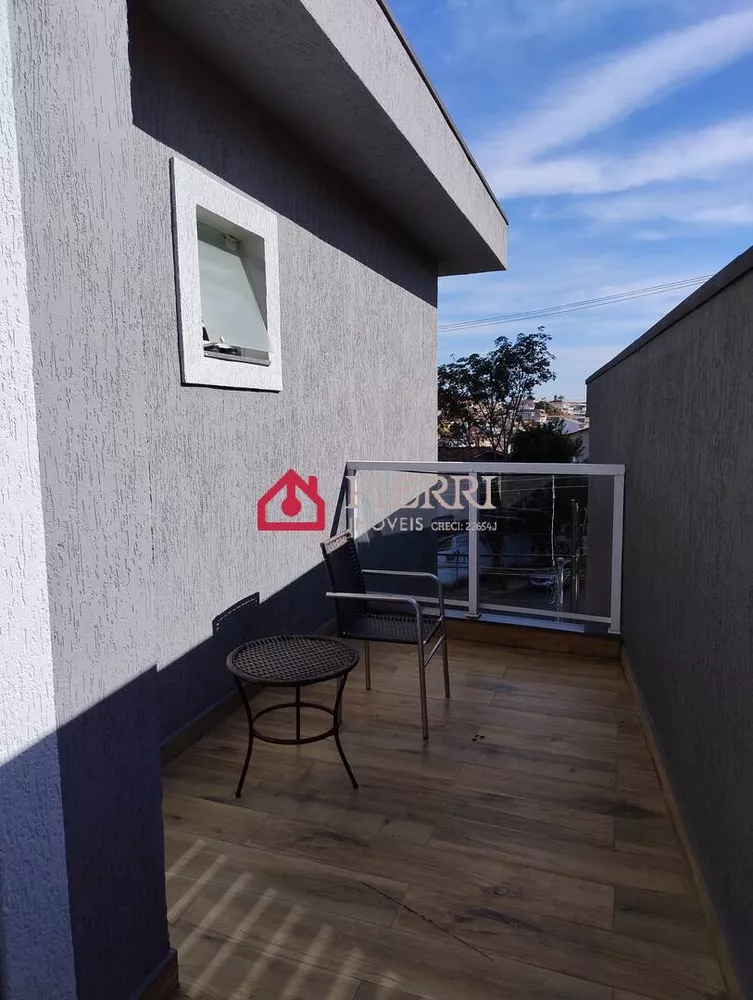 Sobrado à venda com 2 quartos, 200m² - Foto 5