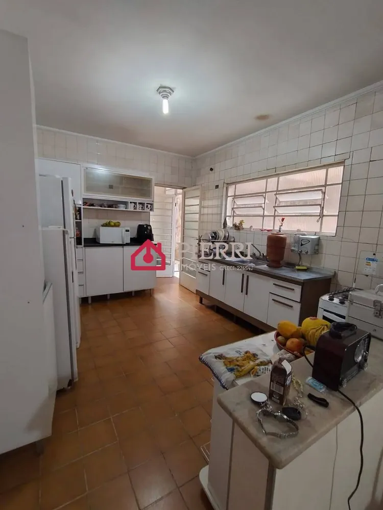 Casa, 3 quartos, 200 m² - Foto 1