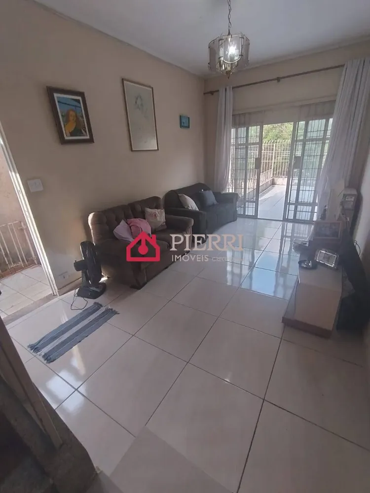 Casa, 3 quartos, 200 m² - Foto 4