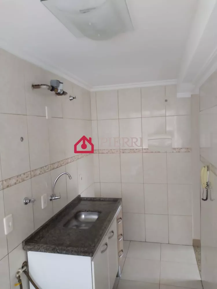 Apartamento à venda com 3 quartos, 49m² - Foto 4