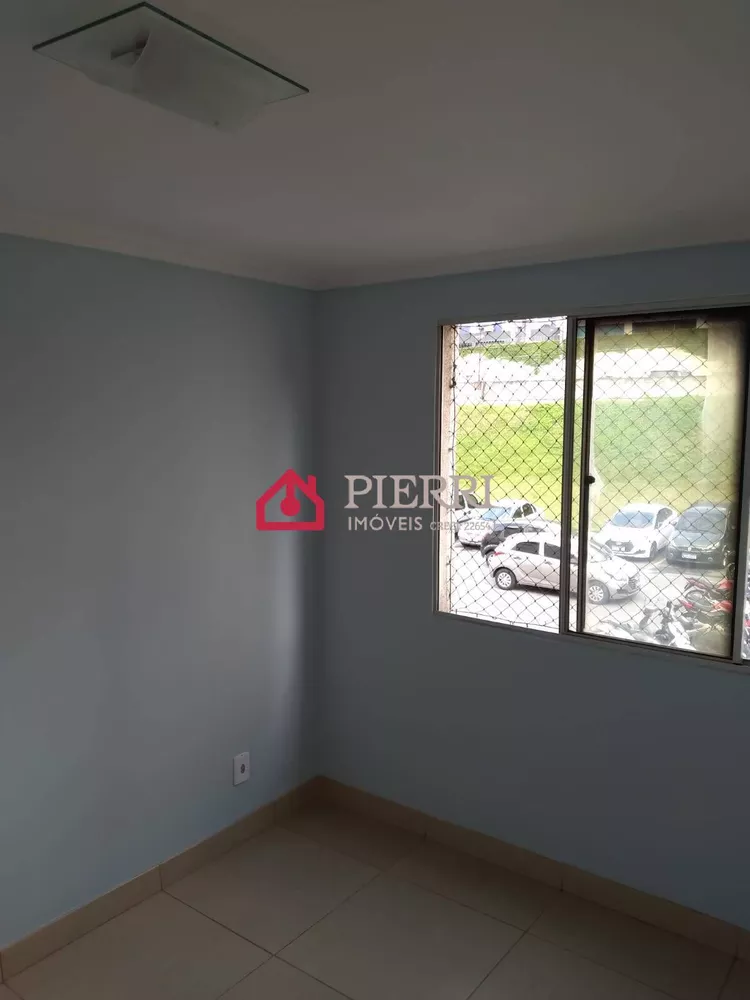 Apartamento à venda com 3 quartos, 49m² - Foto 2