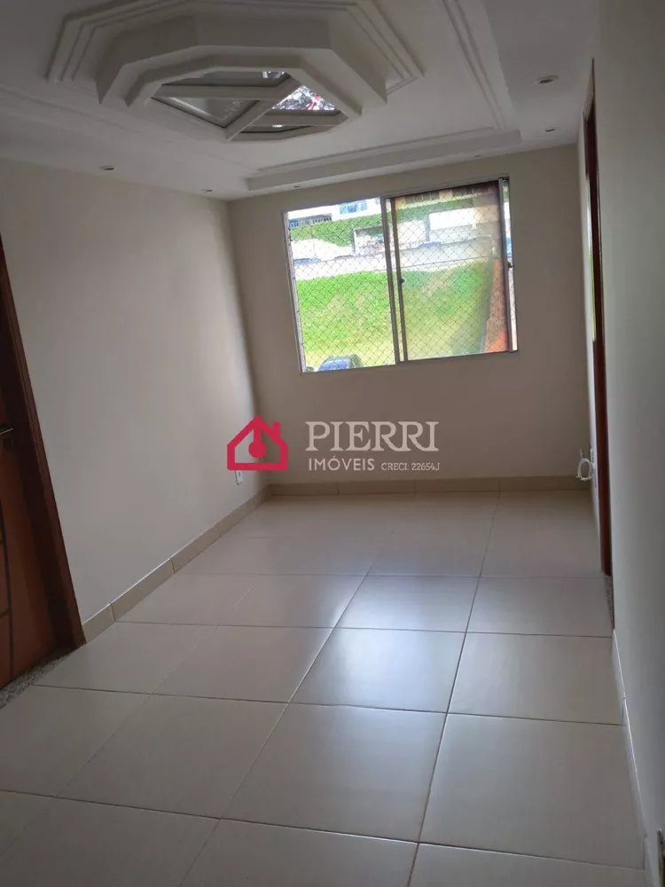 Apartamento à venda com 3 quartos, 49m² - Foto 1